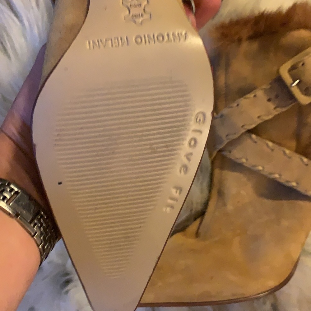 Boots - Picture 3 of 4